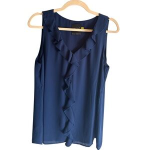 NWOT Lysse Sleeveless Ruffle V-Neck Top Navy Size M